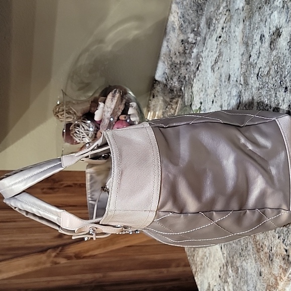 CHANEL EUC Paris Biarritz with COA Side Pocket Tote GM Quilted Metallic Canvas - Picture 9 of 16